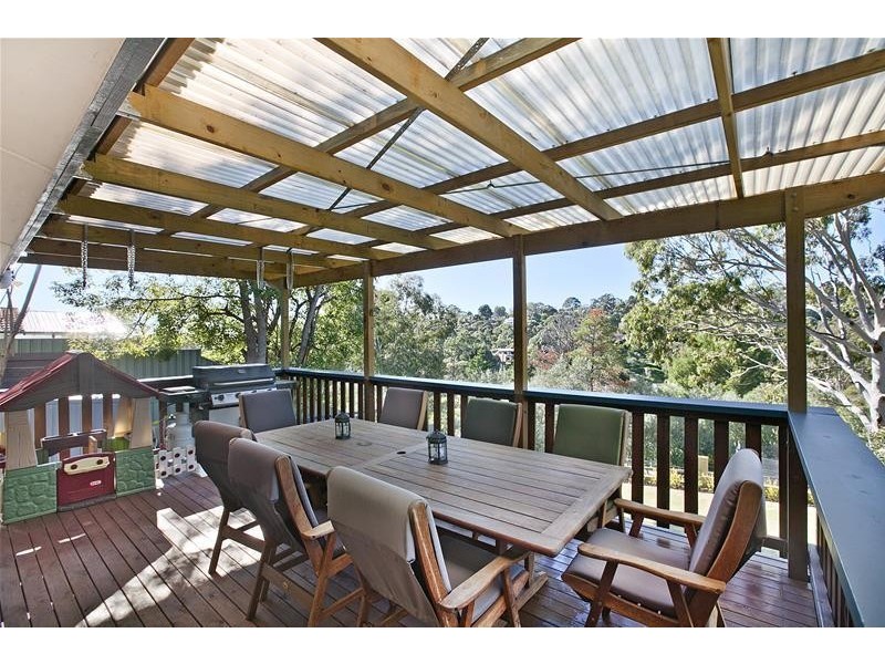 23 Sherwood Avenue, Bellevue Heights SA 5050