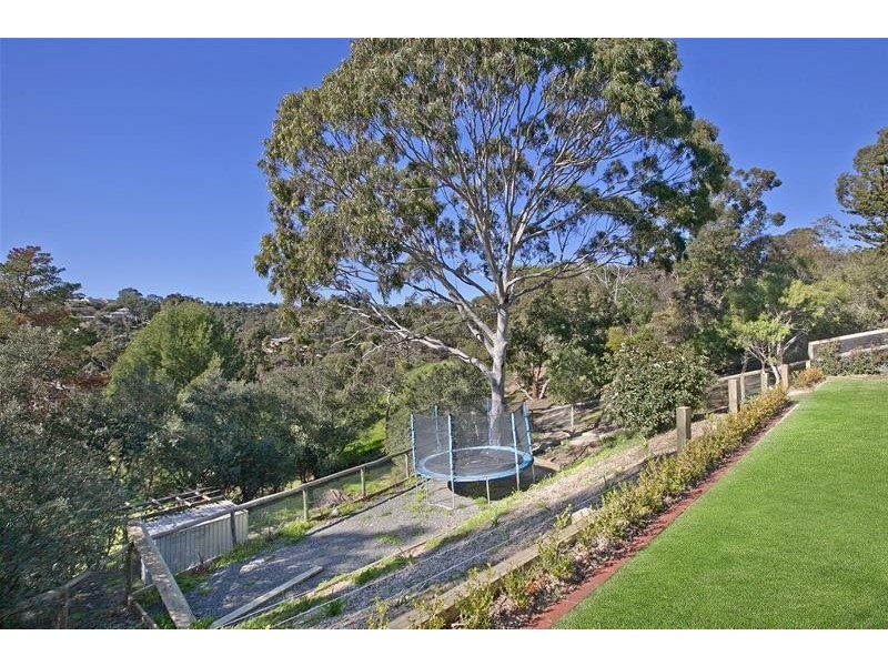 23 Sherwood Avenue, Bellevue Heights SA 5050