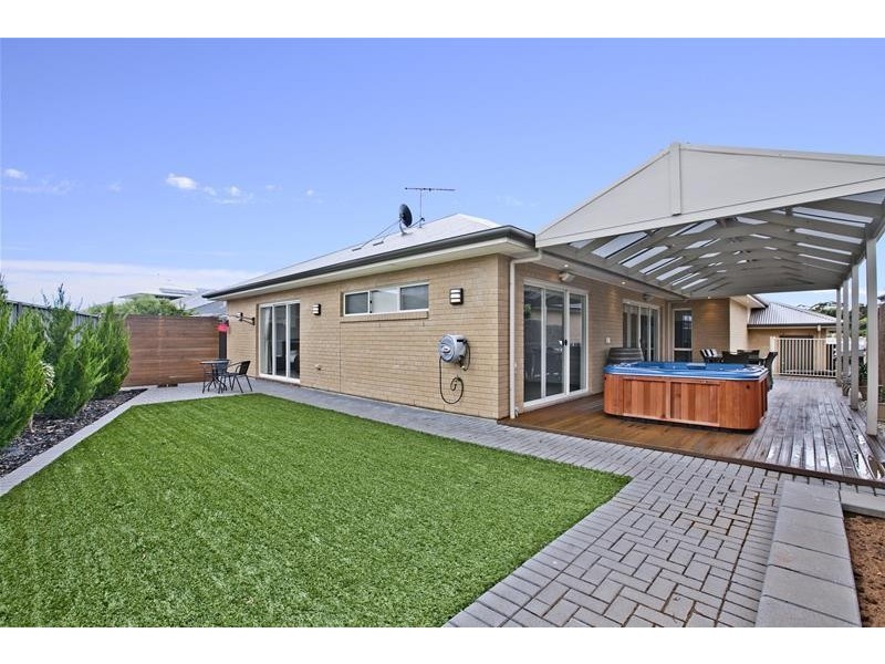 23 Torrey Road, Flagstaff Hill SA 5159