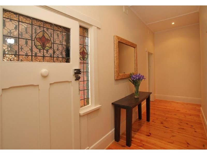 19 Jeanes Avenue, Glenelg North SA 5045