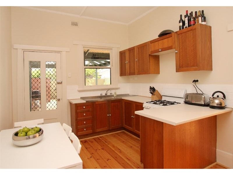 19 Jeanes Avenue, Glenelg North SA 5045