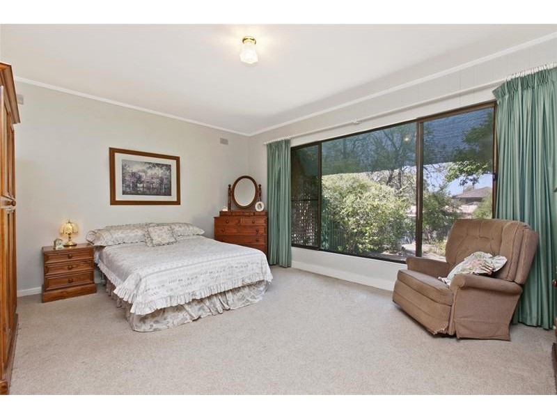 15 Eyre Street, Seaview Downs SA 5049