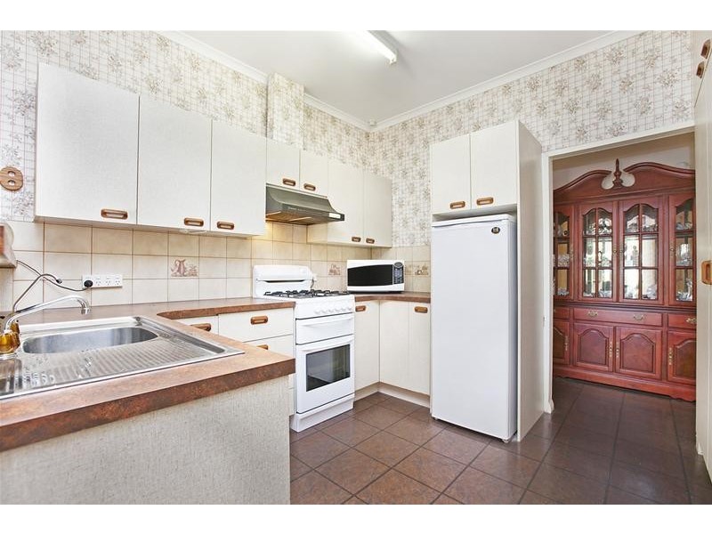 19 Seventh Avenue, Ascot Park SA 5043