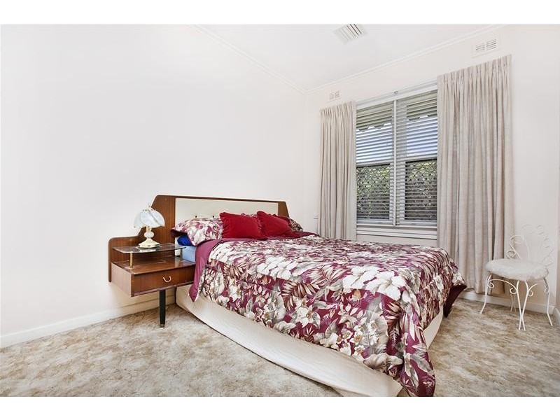 19 Seventh Avenue, Ascot Park SA 5043