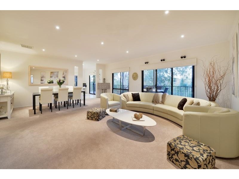 6 Argyle Close, Aberfoyle Park SA 5159