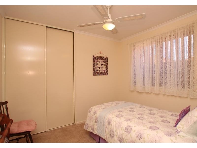 18 Bradley Grove, Mitchell Park SA 5043