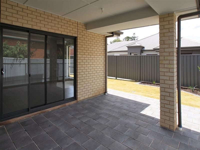 5 McEwin Avenue, North Plympton SA 5037