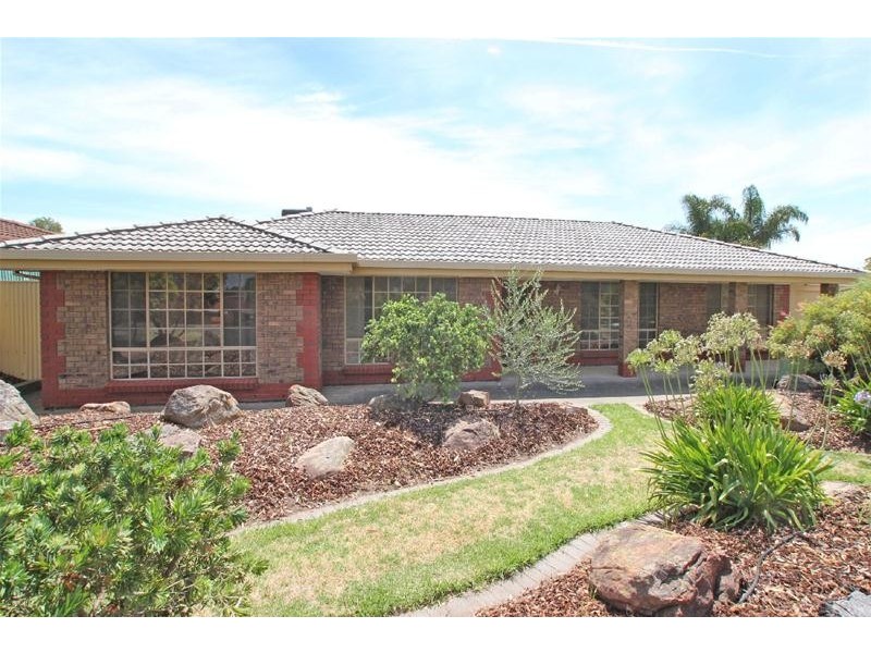 27 Dianne Street, Happy Valley SA 5159
