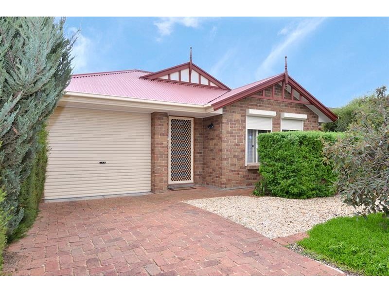 7 Zollo Drive, Woodcroft SA 5162