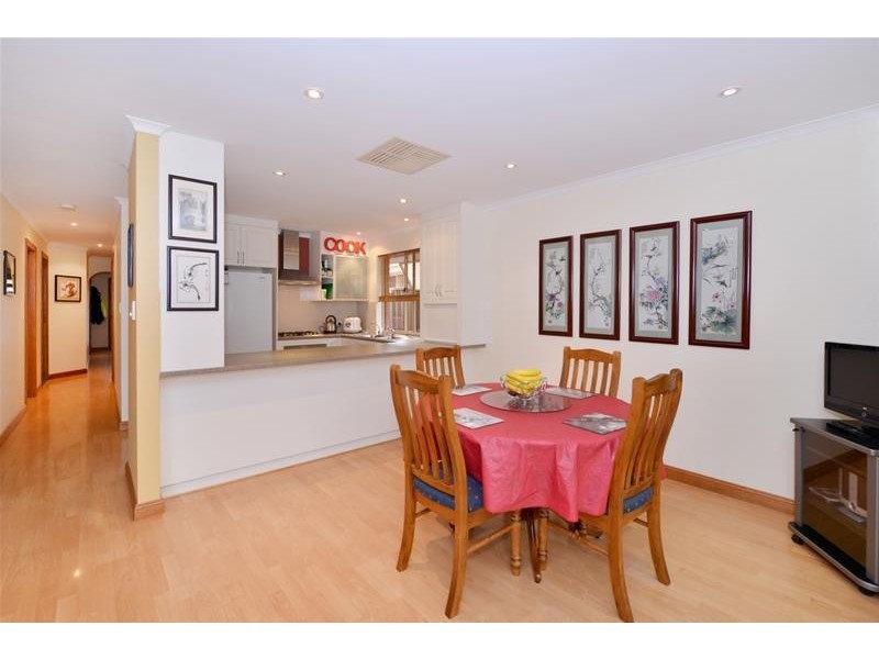 7 Zollo Drive, Woodcroft SA 5162