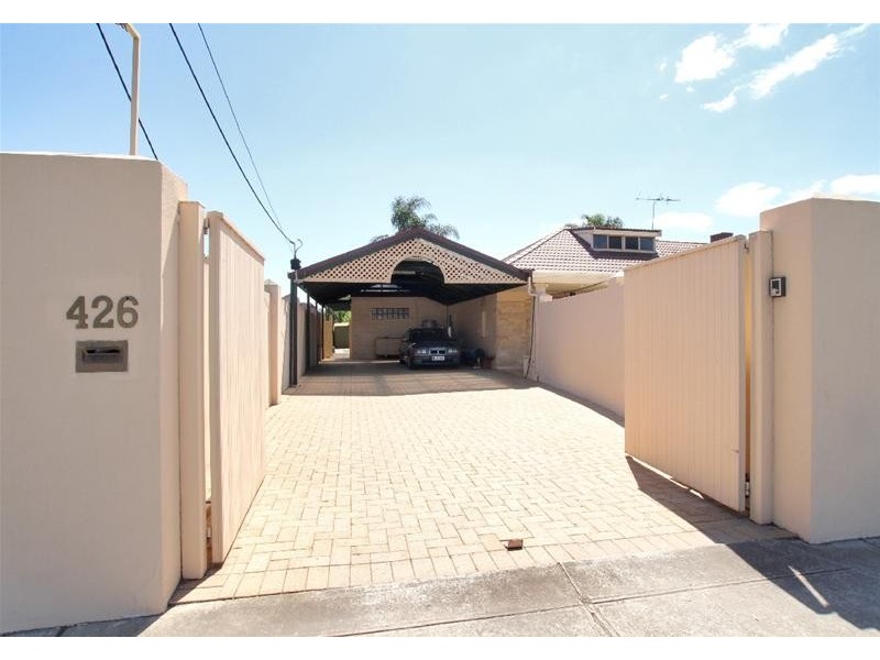 424 – 426 Sir Donald Bradman Drive, Brooklyn Park SA 5032