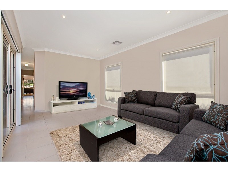 4 Sixth Avenue, Warradale SA 5046