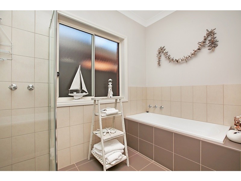 4 Sixth Avenue, Warradale SA 5046