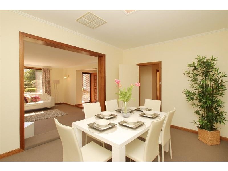 25 Fawnbrake Crescent, West Beach SA 5024