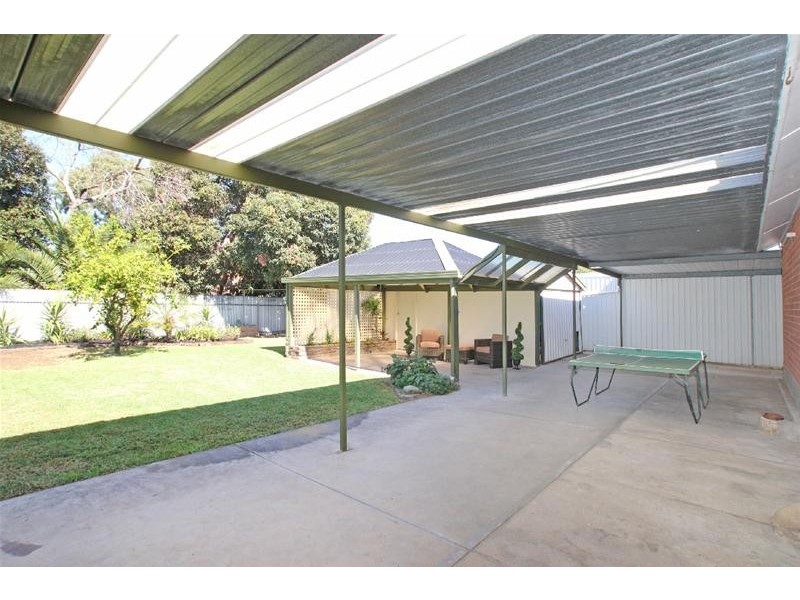 25 Fawnbrake Crescent, West Beach SA 5024