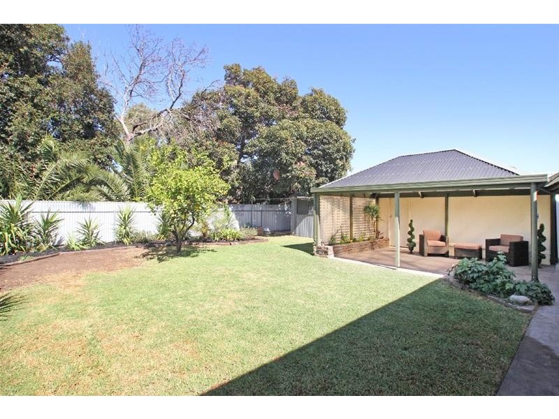 25 Fawnbrake Crescent, West Beach SA 5024