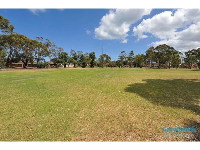 5 East Parkway, Fulham SA 5024