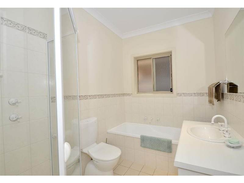 6 Bluelake Court, Tennyson SA 5022