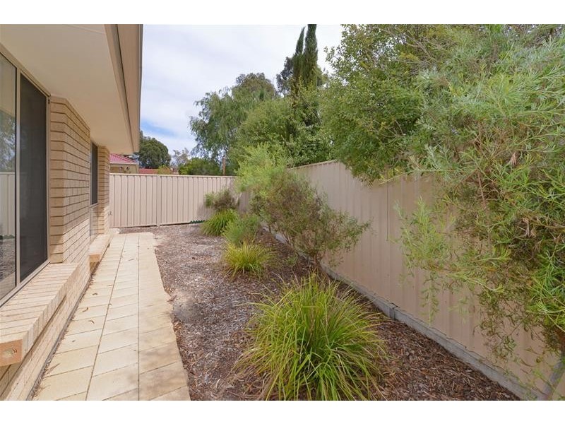 10 Berlin Terrace, Aberfoyle Park SA 5159