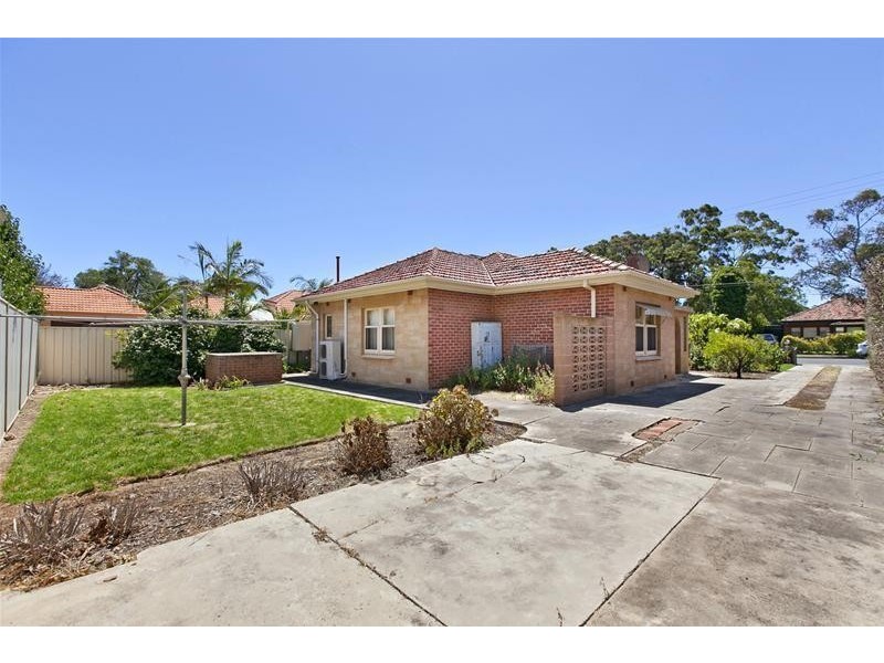 11 Eton Road, Somerton Park SA 5044