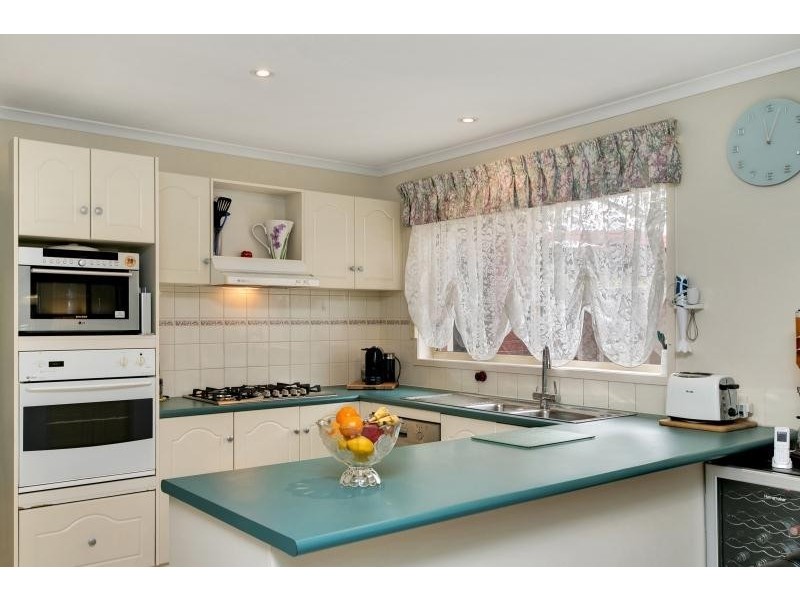 83 McInerney Avenue, Mitchell Park SA 5043