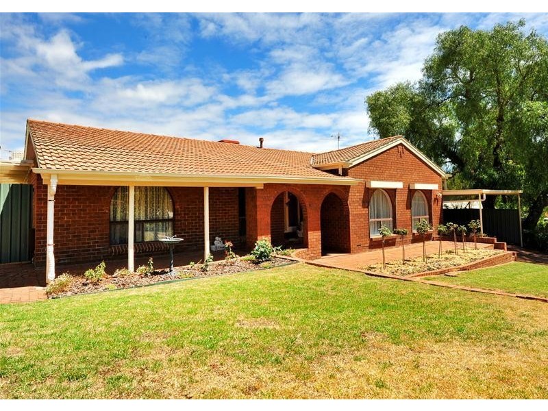 30 Amberly Drive, Happy Valley SA 5159