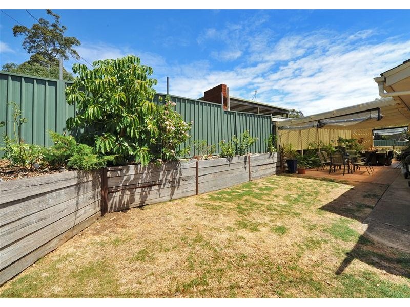 30 Amberly Drive, Happy Valley SA 5159