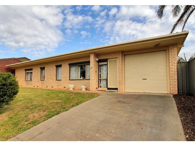 47 Karoona Crescent, Seacombe Heights SA 5047