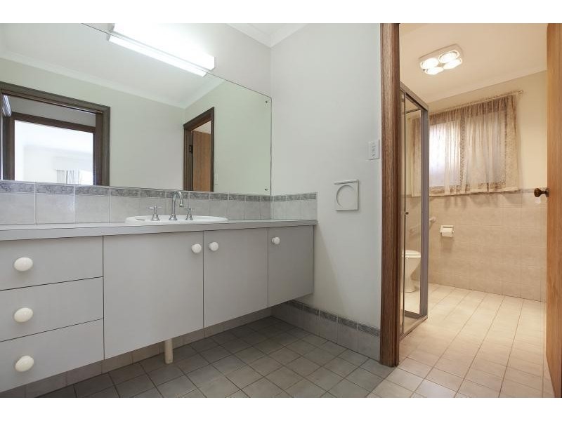 14 Martine Court, Novar Gardens SA 5040