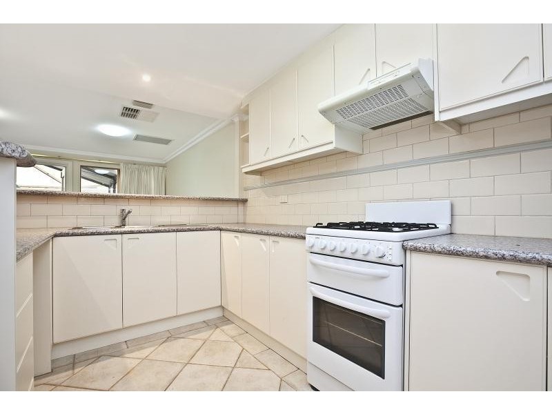 31 Guthrie Street, Ovingham SA 5082