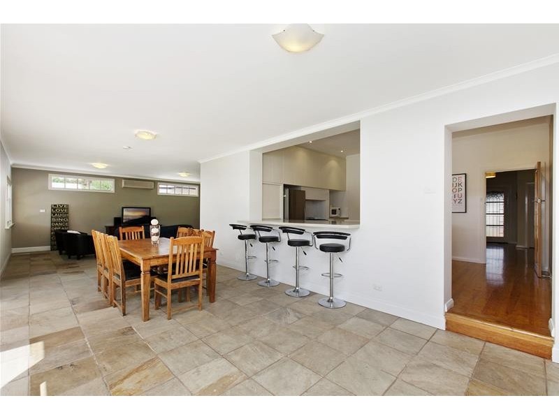 2 Warwick Avenue, North Brighton SA 5048