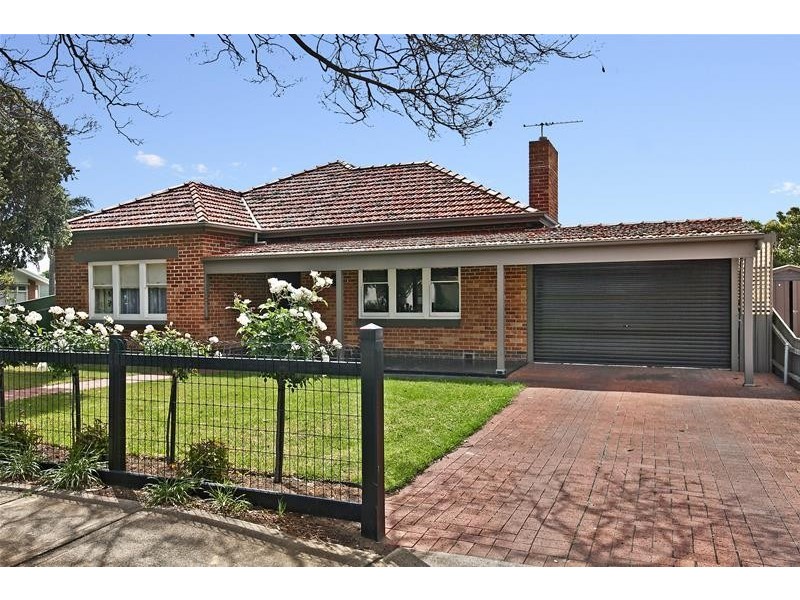 2 Warwick Avenue, North Brighton SA 5048