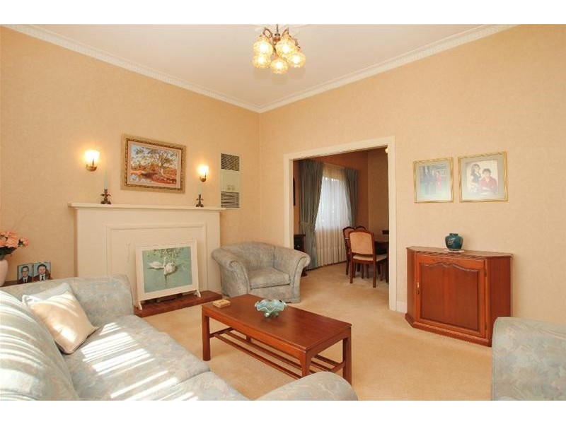 42 Barker Avenue, South Plympton SA 5038