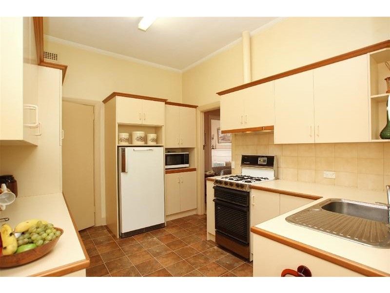 42 Barker Avenue, South Plympton SA 5038