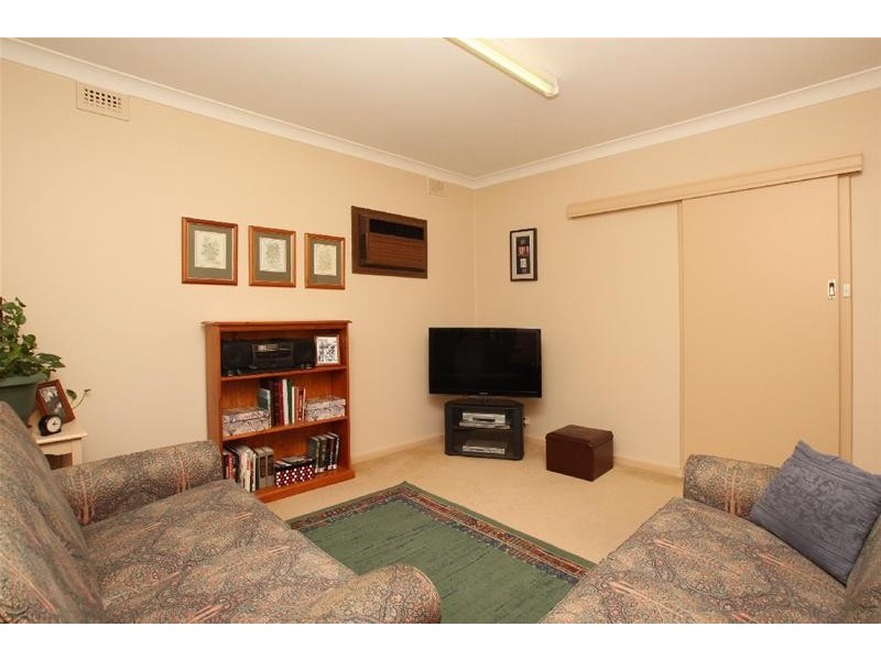 42 Barker Avenue, South Plympton SA 5038