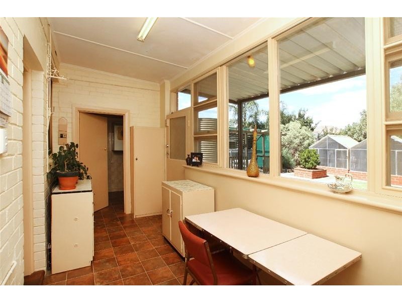 42 Barker Avenue, South Plympton SA 5038