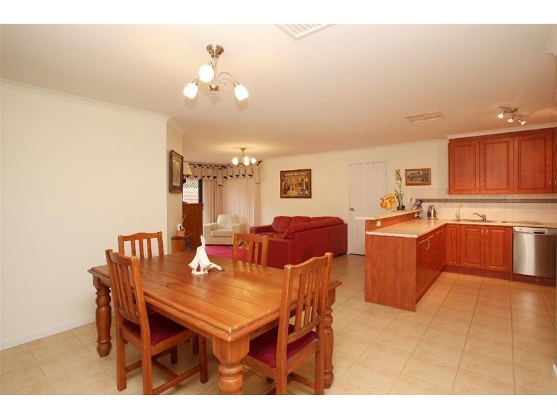 2 The Point, Reynella SA 5161