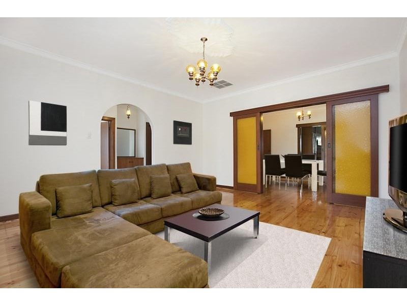 15 Spiers Avenue, Pasadena SA 5042