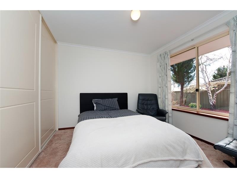 5 La Salle Court, Happy Valley SA 5159