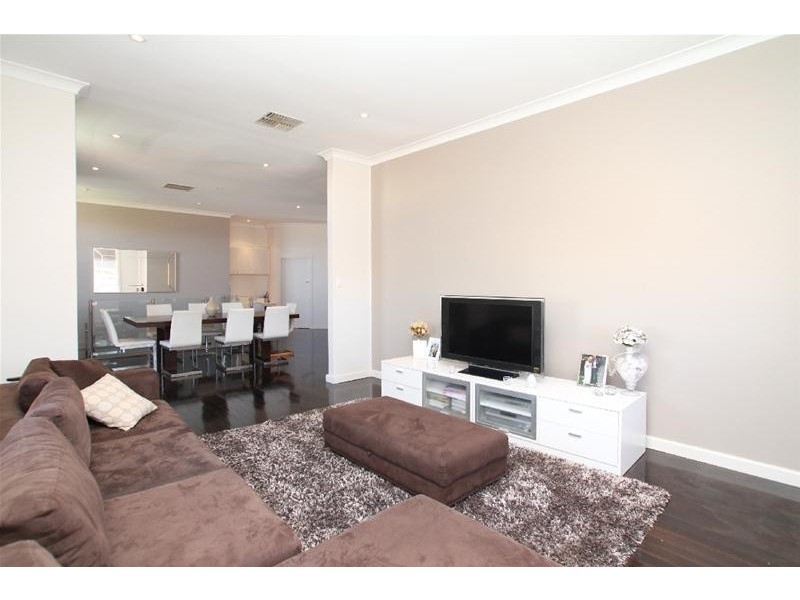 2/14 Bickford Terrace, Somerton Park SA 5044