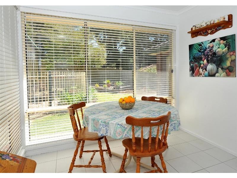 3 Dunalbyn Drive, Aberfoyle Park SA 5159