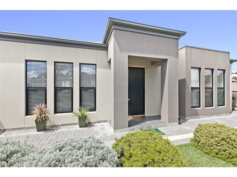 13 Daisy Avenue, Mitchell Park SA 5043