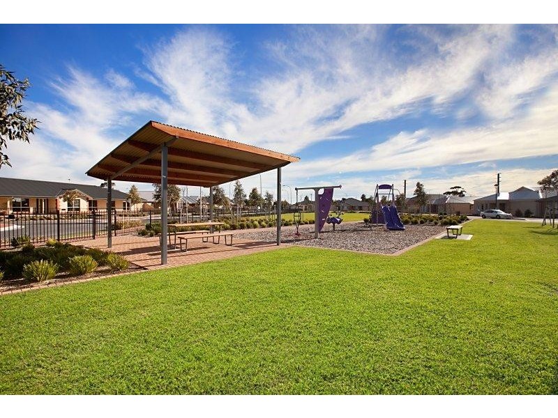5 Aft Court, Seaford Meadows SA 5169