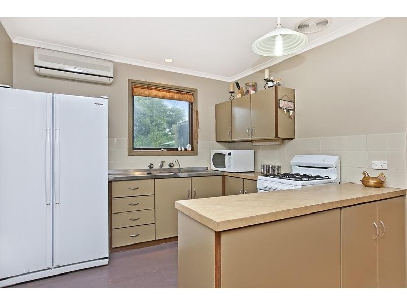 17 Valerian Court, Christie Downs SA 5164