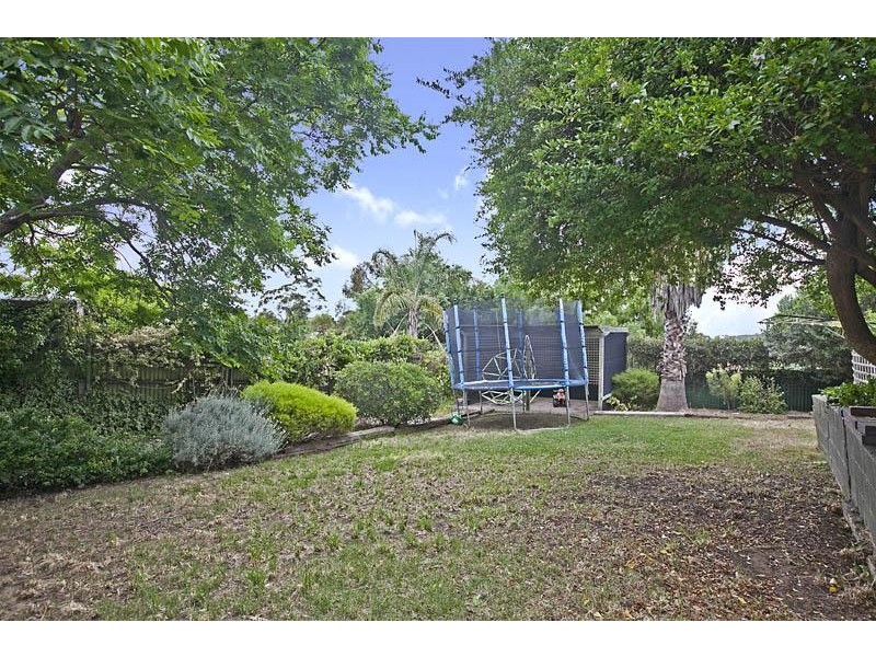 17 Valerian Court, Christie Downs SA 5164