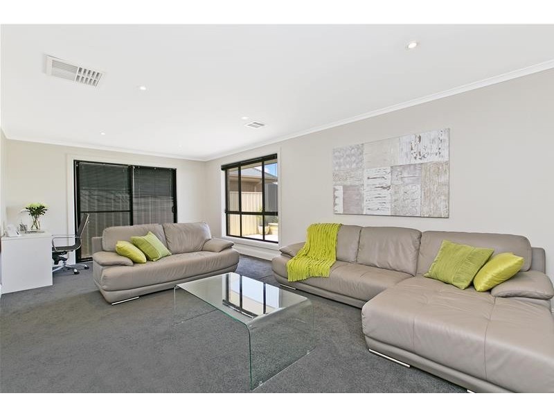 4 Fairway Avenue, Glenelg North SA 5045