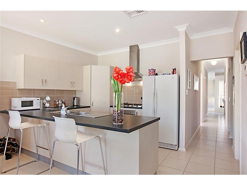 4 Sixth Avenue, Warradale SA 5046