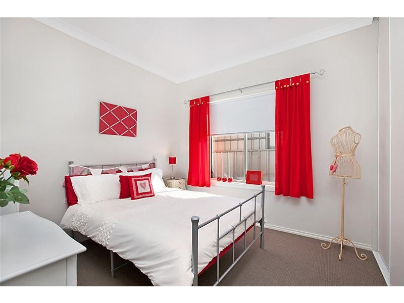 4 Sixth Avenue, Warradale SA 5046