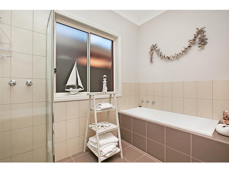 4 Sixth Avenue, Warradale SA 5046