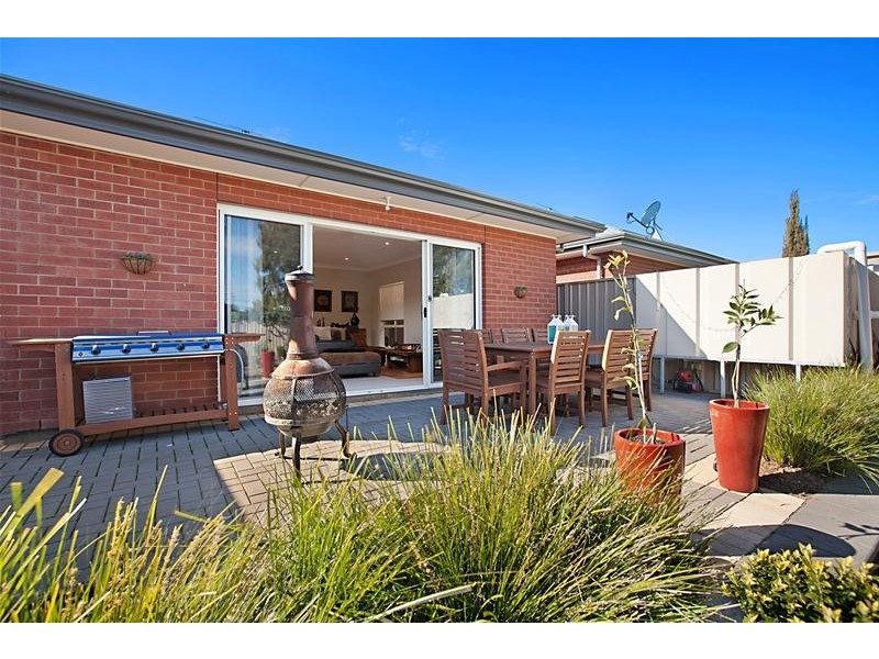 4 Sixth Avenue, Warradale SA 5046